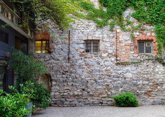 Millenium - House Of Travelers 3*